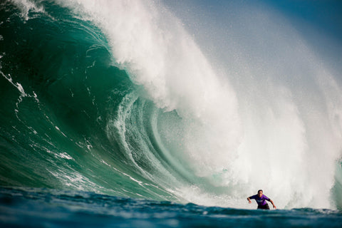 SURFER Eli Olsen